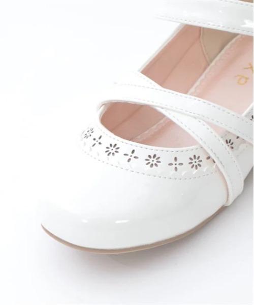 axes femme（アクシーズファム）の「クロスストラップパンプス（パンプス・キッズ・ブラック/ホワイト・X-LARGE/LARGE/MEDIUM）」の16枚目の写真