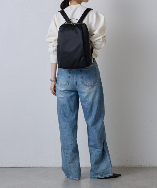 超美品ラシットA4入る大容量ポケット多数THE CLOUDS NYLONリュック 超美品ラシットA4入る大容量ポケット多数THE CLOUDS NYLONリュック