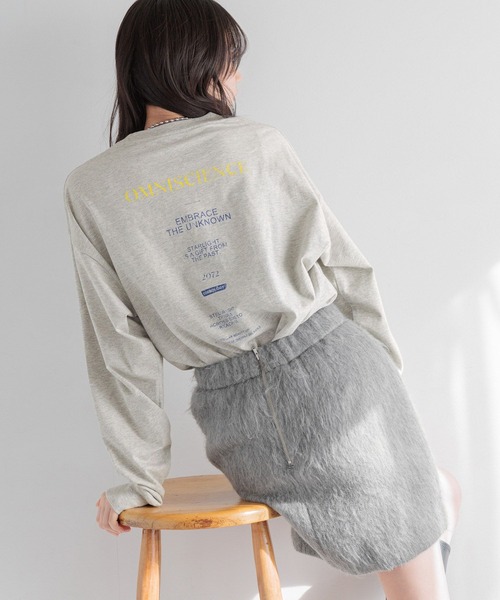 LOWRYS FARM(ローリーズファーム)の「カコウプリントTLS291616(Tシャツ/カットソー・レディース・オフホワイト/グレー/チャコールグレー/アイボリー・FREE)」の6枚目の写真