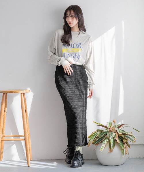 LOWRYS FARM(ローリーズファーム)の「カコウプリントTLS291616(Tシャツ/カットソー・レディース・オフホワイト/グレー/チャコールグレー/アイボリー・FREE)」の10枚目の写真