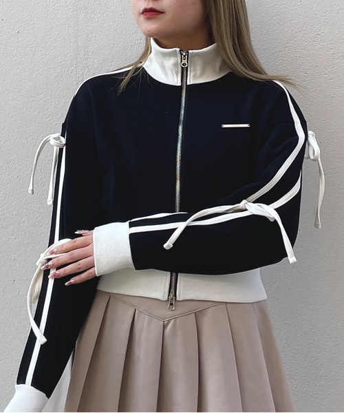 one way(ワンウェイ)の「袖リボントラックジャケット(その他アウター・レディース・ホワイト/ベージュ/ブラック・FREE)」の6枚目の写真