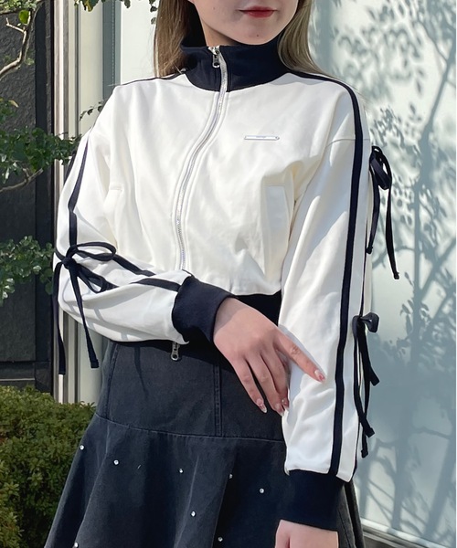 one way(ワンウェイ)の「袖リボントラックジャケット(その他アウター・レディース・ホワイト/ベージュ/ブラック・FREE)」の16枚目の写真