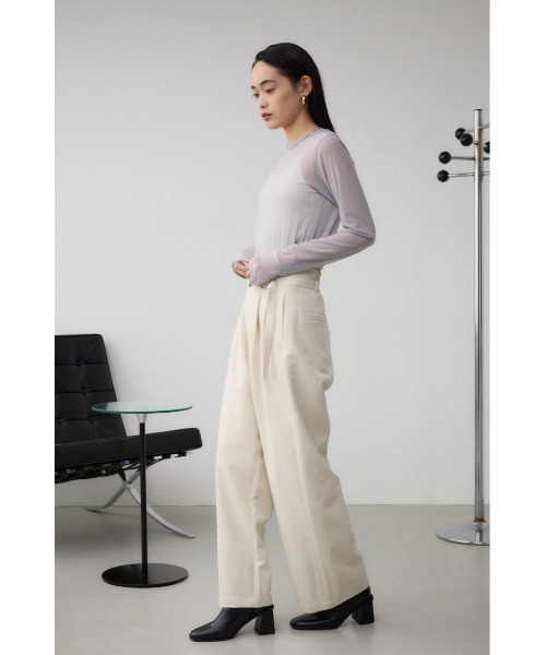 AZUL by moussy（アズールバイマウジー）の「ベルトタックワイドパンツ（スラックス・レディース・ライトベージュ/ピンク/ブラック・SMALL/MEDIUM）」の22枚目の写真