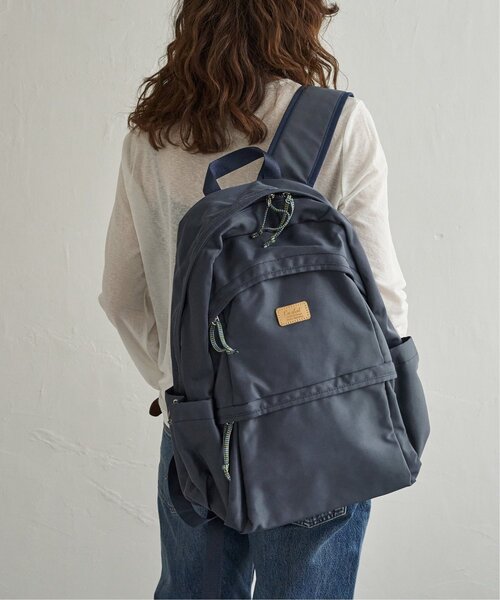 LBC(エルビーシー)の「10ポケットBIGリュック(バックパック/リュック・レディース・グレイッシュベージュ/ブラック/キャメル/ブルー系その他/カーキ・FREE)」の16枚目の写真