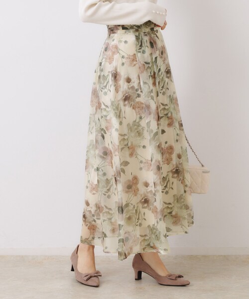 couture brooch（クチュールブローチ）の「【大人可愛い・きれいめ】Springオーガンフルールスカート（スカート・レディース・ブラック系/ライトグレー系/ベージュ系その他・36/38/40/42）」の20枚目の写真