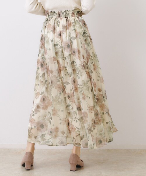 couture brooch（クチュールブローチ）の「【大人可愛い・きれいめ】Springオーガンフルールスカート（スカート・レディース・ブラック系/ライトグレー系/ベージュ系その他・36/38/40/42）」の21枚目の写真