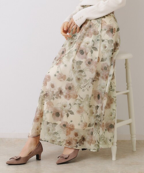 couture brooch（クチュールブローチ）の「【大人可愛い・きれいめ】Springオーガンフルールスカート（スカート・レディース・ブラック系/ライトグレー系/ベージュ系その他・36/38/40/42）」の22枚目の写真