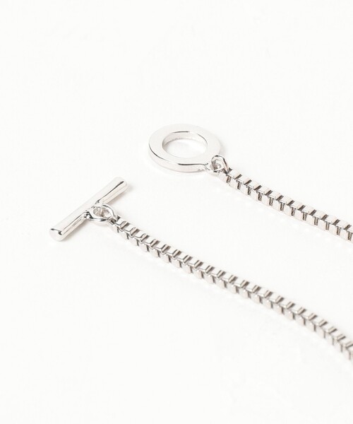 B:MING by BEAMS(ビーミングバイビームス)の「カーブ ブレス(ブレスレット・レディース・ゴールド/シルバー・ONE SIZE)」の5枚目の写真