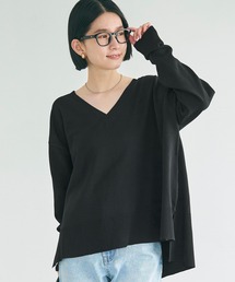 スポンディッシュニットVネックトップス