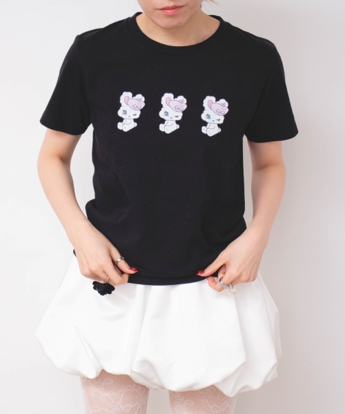 kaorinomori(カオリノモリ)の「kaorinomori kaori×foxy TシャツS / カオリノモリ(Tシャツ/カットソー・レディース・ブラック/ホワイト・SMALL)」の3枚目の写真