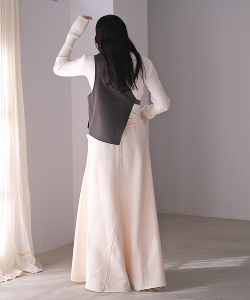 AKTE（アクテ）の「アシンメトリーベスト（ベスト・レディース・ブラック/チャコール・FREE）」の15枚目の写真