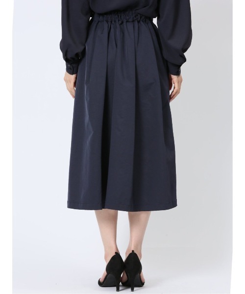 m.f.editorial（エムエフエディトリアル）の「【ストレッチ ウォッシャブル】m.f.エディトリアルレディース Aラインミモレ丈 タック入りスカート（スカート・レディース・ネイビー/グレー系その他2・FREE）」の5枚目の写真