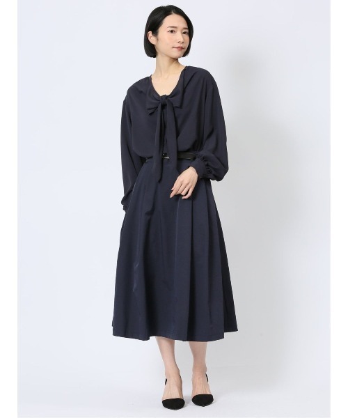 m.f.editorial（エムエフエディトリアル）の「【ストレッチ ウォッシャブル】m.f.エディトリアルレディース Aラインミモレ丈 タック入りスカート（スカート・レディース・ネイビー/グレー系その他2・FREE）」の12枚目の写真