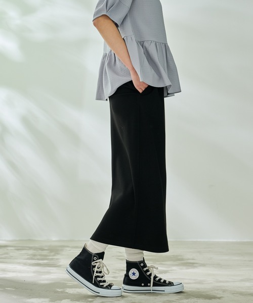 Arnold Palmer(アーノルドパーマー)の「ハイストレッチ ナロー スカート(スカート・レディース・ライトベージュ/ブラック・L/M/S)」の3枚目の写真