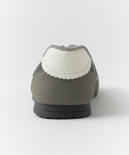 Theater code（シアターコード）の「Global Soft Sole All Match Shoes / グローバルソフトソールオールマッチシューズ（スニーカー・メンズ・グレー/ホワイト・26.5/27）」の9枚目の写真