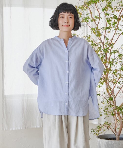 LBC（エルビーシー）の「リネンコットンバンドカラーシャツ（シャツ/ブラウス・レディース・チャコールグレー/ライトブルー/オレンジ/ホワイト/グリーン・M）」の1枚目の写真