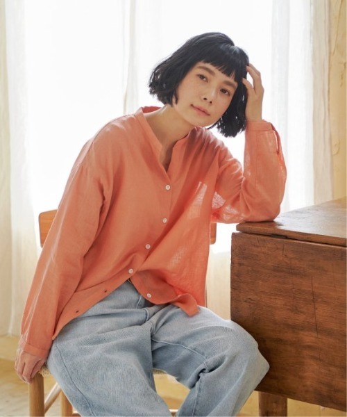 LBC（エルビーシー）の「リネンコットンバンドカラーシャツ（シャツ/ブラウス・レディース・チャコールグレー/ライトブルー/オレンジ/ホワイト/グリーン・M）」の7枚目の写真