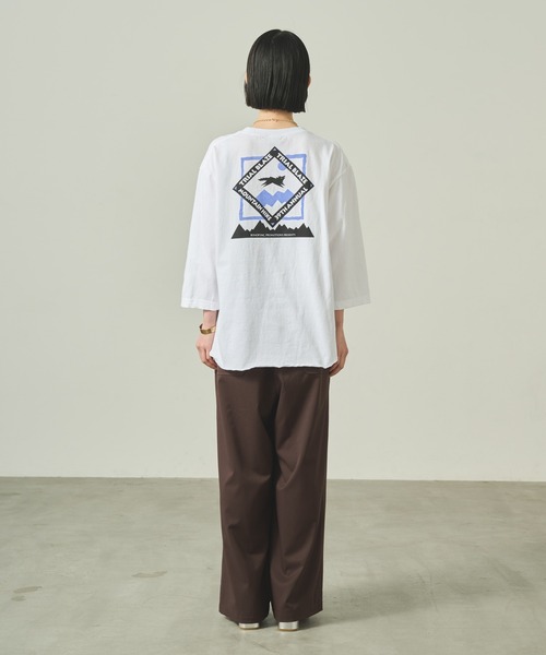 kha:ki(カーキ)の「「KHA:KI / カーキ」 7TH TEE -TRAILBRAZE- 7TH TEE -TRAILBRAZE-(Tシャツ/カットソー・レディース・アッシュグレー/ホワイト・1)」の18枚目の写真