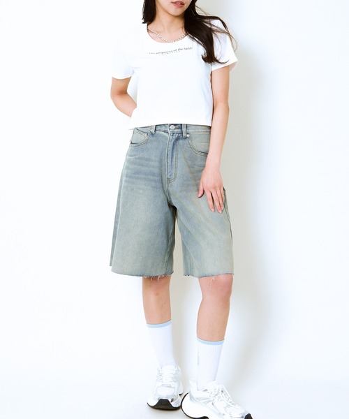 GORGE(ゴージ)の「《チョーカー風ネックレス付き》レディース ロゴTシャツ ショート丈 半袖 バタフライネックレス 春夏秋(Tシャツ/カットソー・レディース・ブラック/グレー/オフホワイト・F)」の7枚目の写真