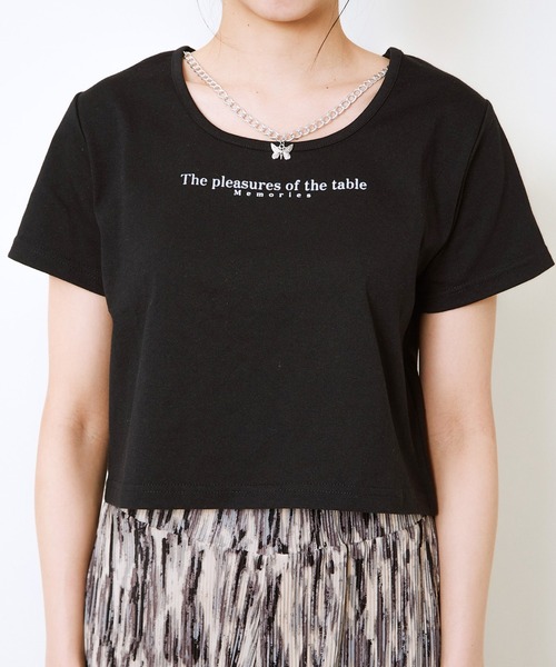 GORGE(ゴージ)の「《チョーカー風ネックレス付き》レディース ロゴTシャツ ショート丈 半袖 バタフライネックレス 春夏秋(Tシャツ/カットソー・レディース・ブラック/グレー/オフホワイト・F)」の20枚目の写真