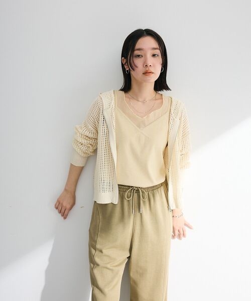 Sugar spoon(シュガースプーン)の「・SUGAR SPOON シアー切替タンクトップ(タンクトップ・レディース・オフホワイト/チャコールグレー/ブラック/グレイッシュベージュ/ライトグレー/イエロー・FREE)」の14枚目の写真
