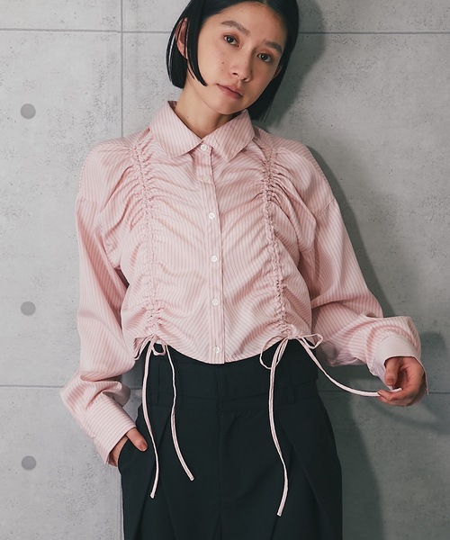 ANOTHER S(アナザーエス)の「フロントシャーリングショートストライプブラウス(シャツ/ブラウス・レディース・ブルー系その他/ブラック×ホワイト/ピンク/ブルー/オフホワイト/ホワイト×ブラック・FREE)」の16枚目の写真