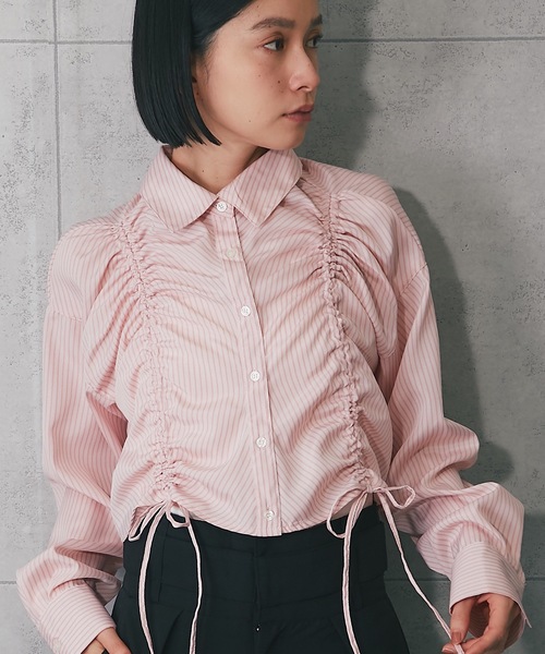 ANOTHER S(アナザーエス)の「フロントシャーリングショートストライプブラウス(シャツ/ブラウス・レディース・ブルー系その他/ブラック×ホワイト/ピンク/ブルー/オフホワイト/ホワイト×ブラック・FREE)」の18枚目の写真