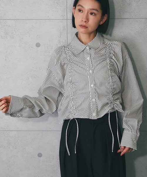 ANOTHER S(アナザーエス)の「フロントシャーリングショートストライプブラウス(シャツ/ブラウス・レディース・ブルー系その他/ブラック×ホワイト/ピンク/ブルー/オフホワイト/ホワイト×ブラック・FREE)」の15枚目の写真