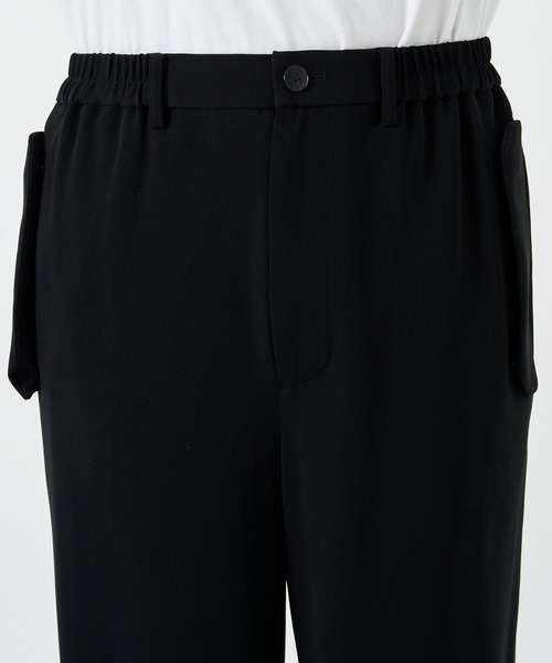 STUDIOUS（ステュディオス）の「【STUDIOUS】ESSENTIAL RELAX WIDE PANTS（カーゴパンツ・メンズ・ダークグレー/ブラック・1/2）」の10枚目の写真