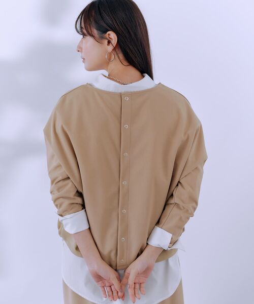 COHINA(コヒナ)の「カットジョーゼットドロストトップス 【低身長・小柄女性】(Tシャツ/カットソー・レディース・ベージュ/ホワイト/ネイビー・ONE SIZE)」の17枚目の写真