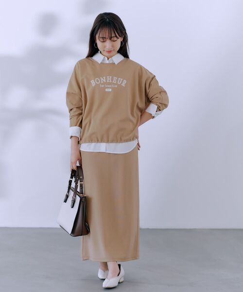 COHINA(コヒナ)の「カットジョーゼットドロストトップス 【低身長・小柄女性】(Tシャツ/カットソー・レディース・ベージュ/ホワイト/ネイビー・ONE SIZE)」の16枚目の写真