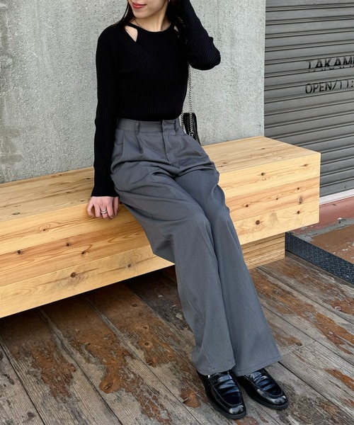 LE MORE(リモア)の「ショルダースリットデザインニット(ニット/セーター・レディース・アイボリー/ブラック・FREE)」の14枚目の写真