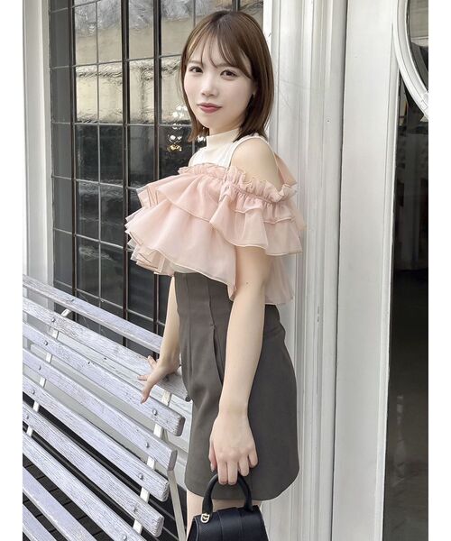 dazzlin（ダズリン）の「2WAYスリーブコンパクトフリルトップス（Tシャツ/カットソー・レディース・ピンク/ブルー/グレー/オフホワイト/ブラック・FREE）」の7枚目の写真