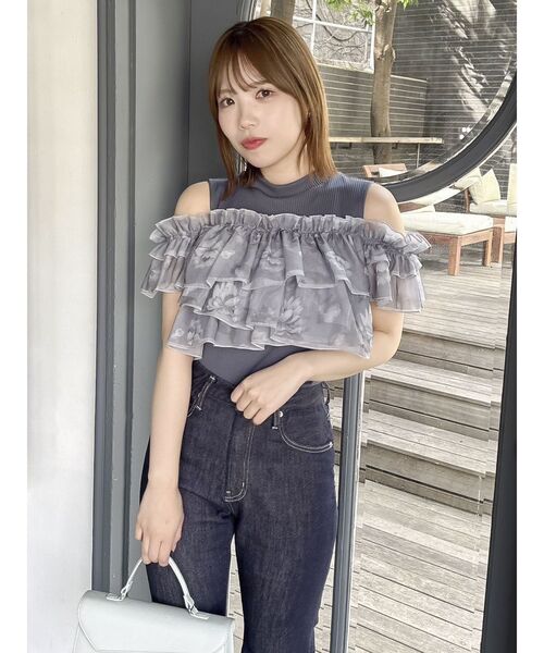 dazzlin（ダズリン）の「2WAYスリーブコンパクトフリルトップス（Tシャツ/カットソー・レディース・ピンク/ブルー/グレー/オフホワイト/ブラック・FREE）」の12枚目の写真