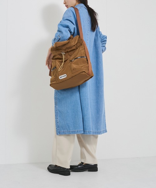 OUTDOOR PRODUCTS(アウトドアプロダクツ)の「【OUTDOOR PRODUCTS meet j.n.r.d】別注/2WAYドローストリングバッグ(ショルダーバッグ・メンズ・カーキ/ブラック/ブラウン・FREE)」の5枚目の写真