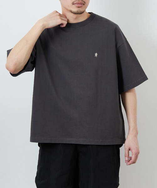 新品未使用　GYMPHLEX ワンポイントロゴ刺繍　クルーネック　スウェット GYMPHLEX tシャツ 「GYMPHLEX/ジムフレックス」 ワンポイント