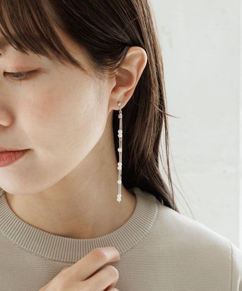 URBAN RESEARCH Sonny Label（アーバンリサーチサニーレーベル）の「スウィングパールピアス（ピアス（両耳用）・レディース・ゴールド/シルバー・ONE）」の3枚目の写真