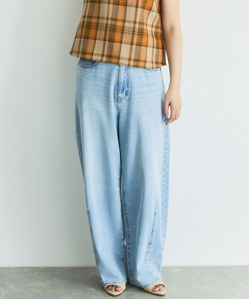 VICKY(ビッキー)の「5ポケットライトオンスデニムカービングパンツ≪手洗い可能≫(デニムパンツ・レディース・ブルー/ライトブルー・M/L)」の1枚目の写真