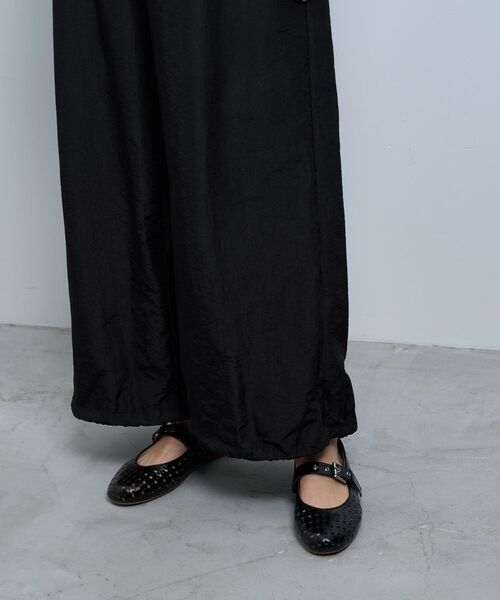 ランバンオンブルー2025SS 撥水パラシュートパンツ 撥水パラシュートパンツ|LANVIN en Bleu | LANVIN en Bleu