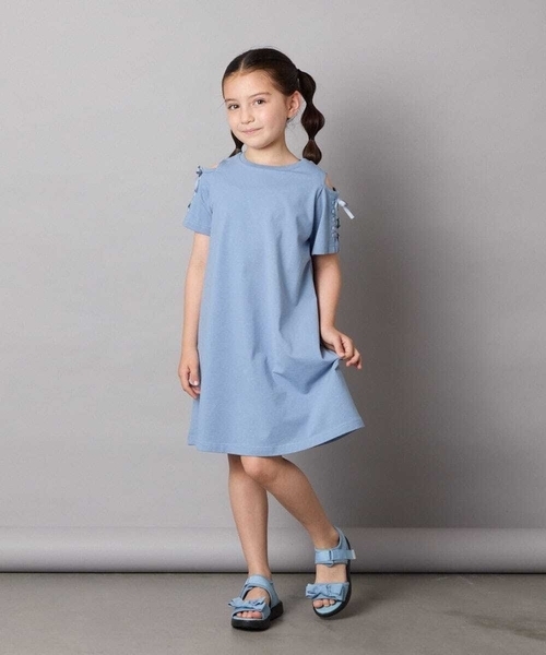 a.v.v（アーヴェヴェ）の「【ワンピース人気NO1/毛玉になりにくい】[140-150]オフショルレースアップワンピース（ワンピース・キッズ・ライトブルー/ライトピンク/ブラック/ライラック/ブルー・140/150）」の8枚目の写真