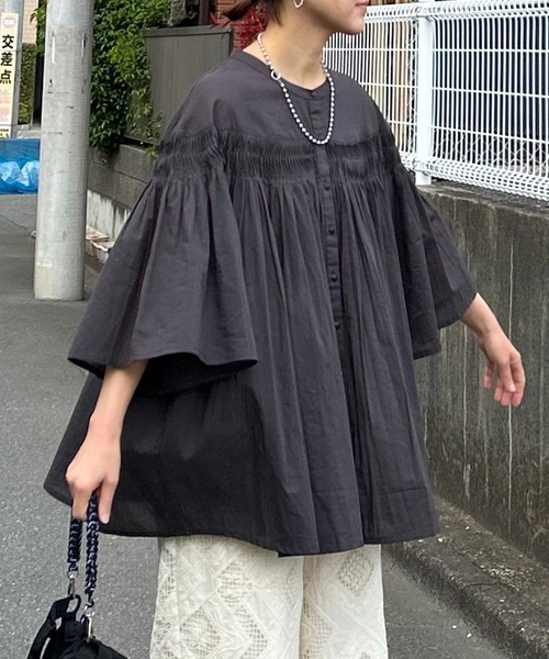 notch.（ノッチ）の「【 notch. by KR 】ピンタックフレアブラウス（シャツ/ブラウス・レディース・ブラック/ネイビー/チャコール/オフホワイト・M）」の8枚目の写真