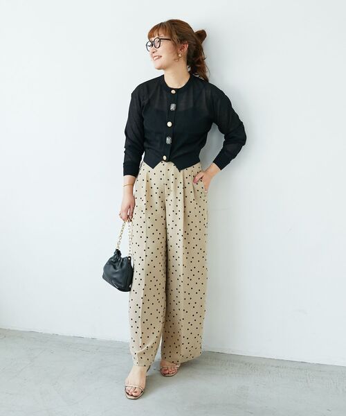 le.coeur blanc（ルクールブラン）の「リネンライクスラブドットタックパンツ（その他パンツ・レディース・ベージュ系その他2/グレー系その他・38）」の11枚目の写真