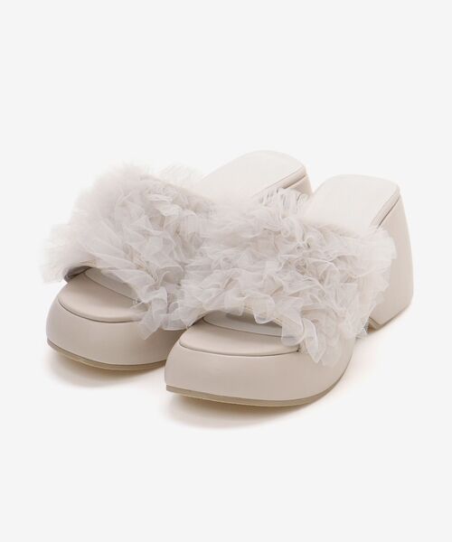 MAJESTIC LEGON(マジェスティックレゴン)の「ボリュームフリルサンダル(サンダル・レディース・ブラック/アイボリー/グレイッシュベージュ・SMALL/MEDIUM/LARGE/X-LARGE)」の11枚目の写真