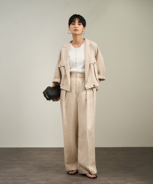 SCAPA リネンスラックス ベージュ　 2タックパンツ SCAPA リネンスラックス ベージュ 2タックパンツ - メルカリ