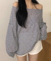 [美品]バーバリー オフショルダー ボーダー カットソー BURBERRY バーバリー ボーダーカットソー オフショルダー - メルカリ