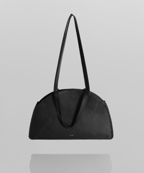 YArKA（ヤーカ）の「【YArKA/ヤーカ】real leather lace up boston bag [lumm] / リアルレザーレースアップデザインボストンバッグ（ボストンバッグ・メンズ・ブラック・FREE）」の13枚目の写真
