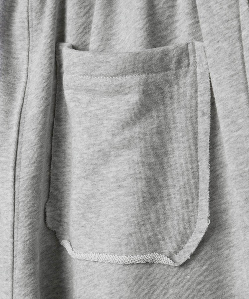 RUUBON（ルーボン）の「【RUUBON】deep tuck wide sweat pants / ディープタックワイドスウェットパンツ（スウェットパンツ・メンズ・ブラック/グレー・L/M/S）」の4枚目の写真