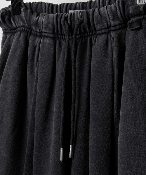 RUUBON（ルーボン）の「【RUUBON】deep tuck wide sweat pants / ディープタックワイドスウェットパンツ（スウェットパンツ・メンズ・ブラック/グレー・L/M/S）」の14枚目の写真