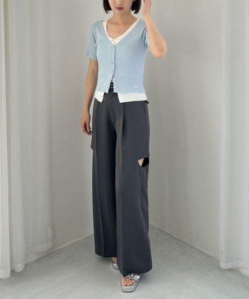 archives（アルシーヴ）の「Ｖネックレイヤードニットアンサンブル（アンサンブル・レディース・ブラック/イエロー/ブルー・MEDIUM）」の9枚目の写真