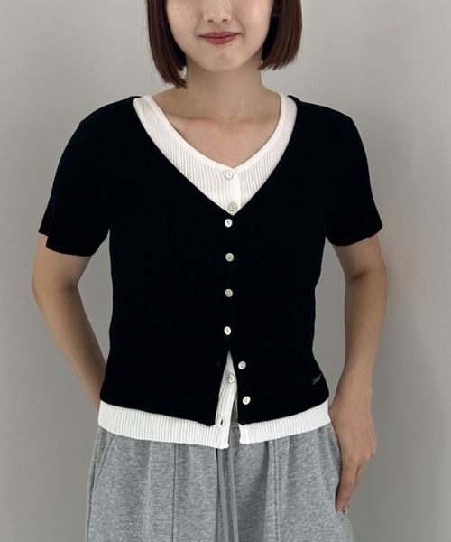 archives（アルシーヴ）の「Ｖネックレイヤードニットアンサンブル（アンサンブル・レディース・ブラック/イエロー/ブルー・MEDIUM）」の15枚目の写真